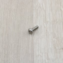 1 Stk. Rust Fri Skrue Til D�ksel For Benzin F-K